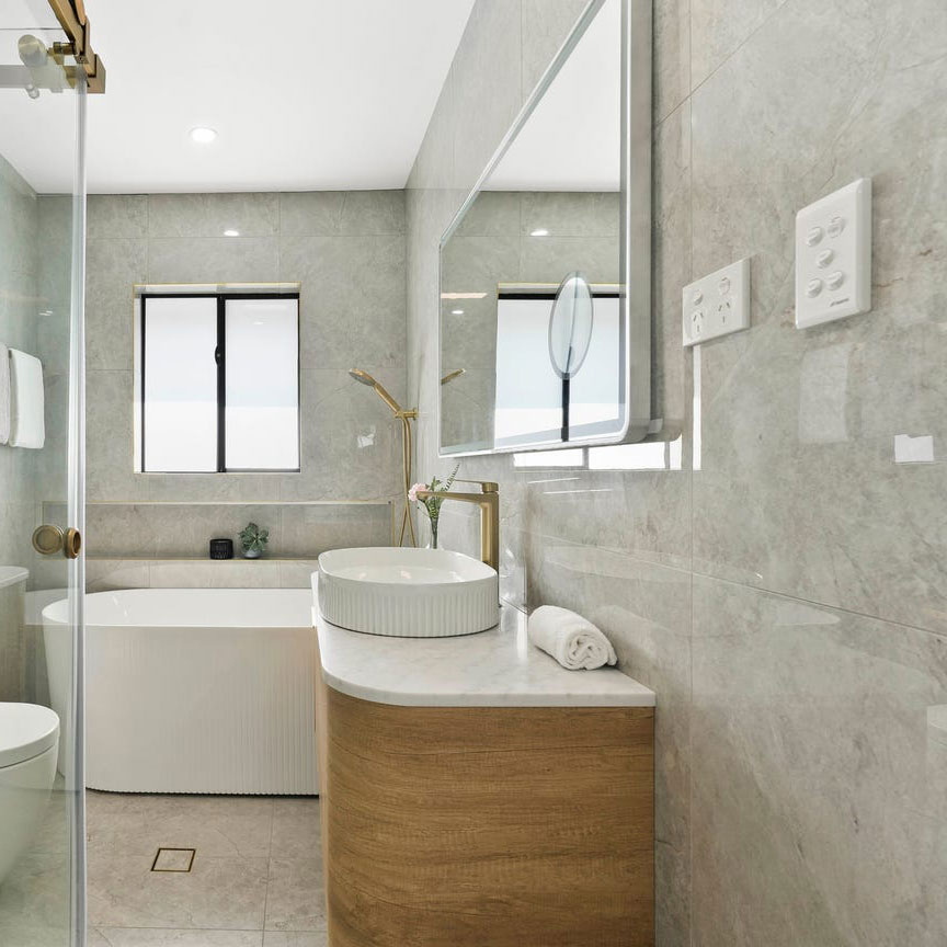 Impression Silver Polished Tile 600X600 2 Impression Silver Polished Tile 600X600 - Image 2